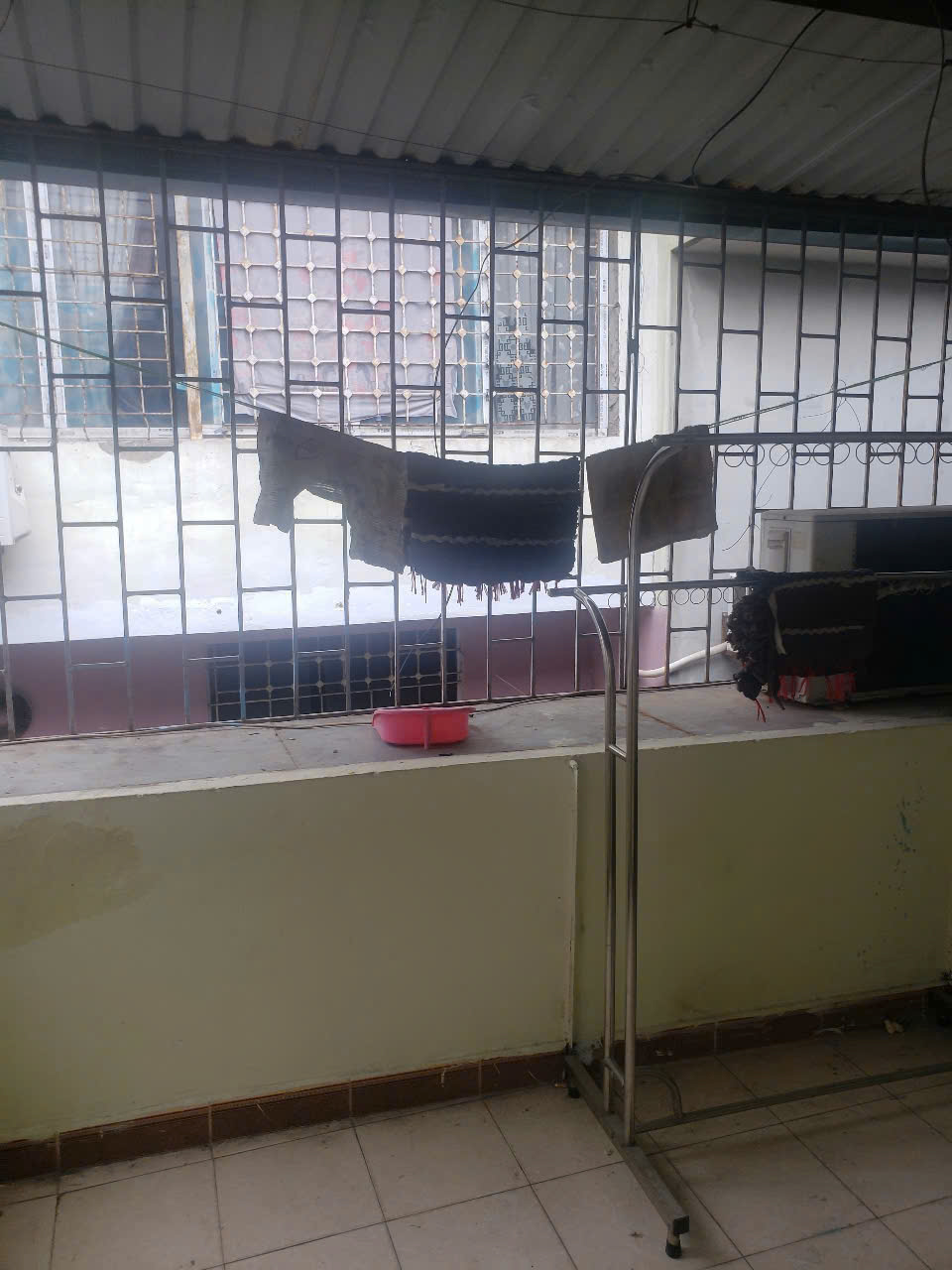 Cho thuê nhà ngõ 98 Lạc Hồng, 50m x 2 tầng, 2 PN, 8.5 Triệu KD onl, VP c.ty, ở hộ gđ - Ảnh 3